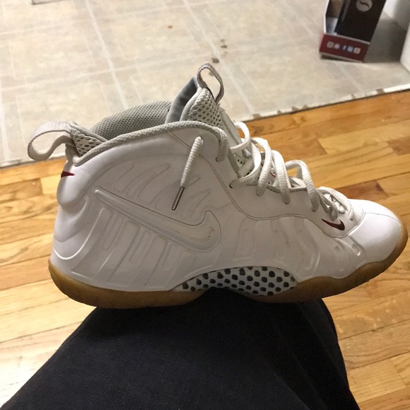 GUCCI FOAMPOSITE’S - Picture 2 of 5